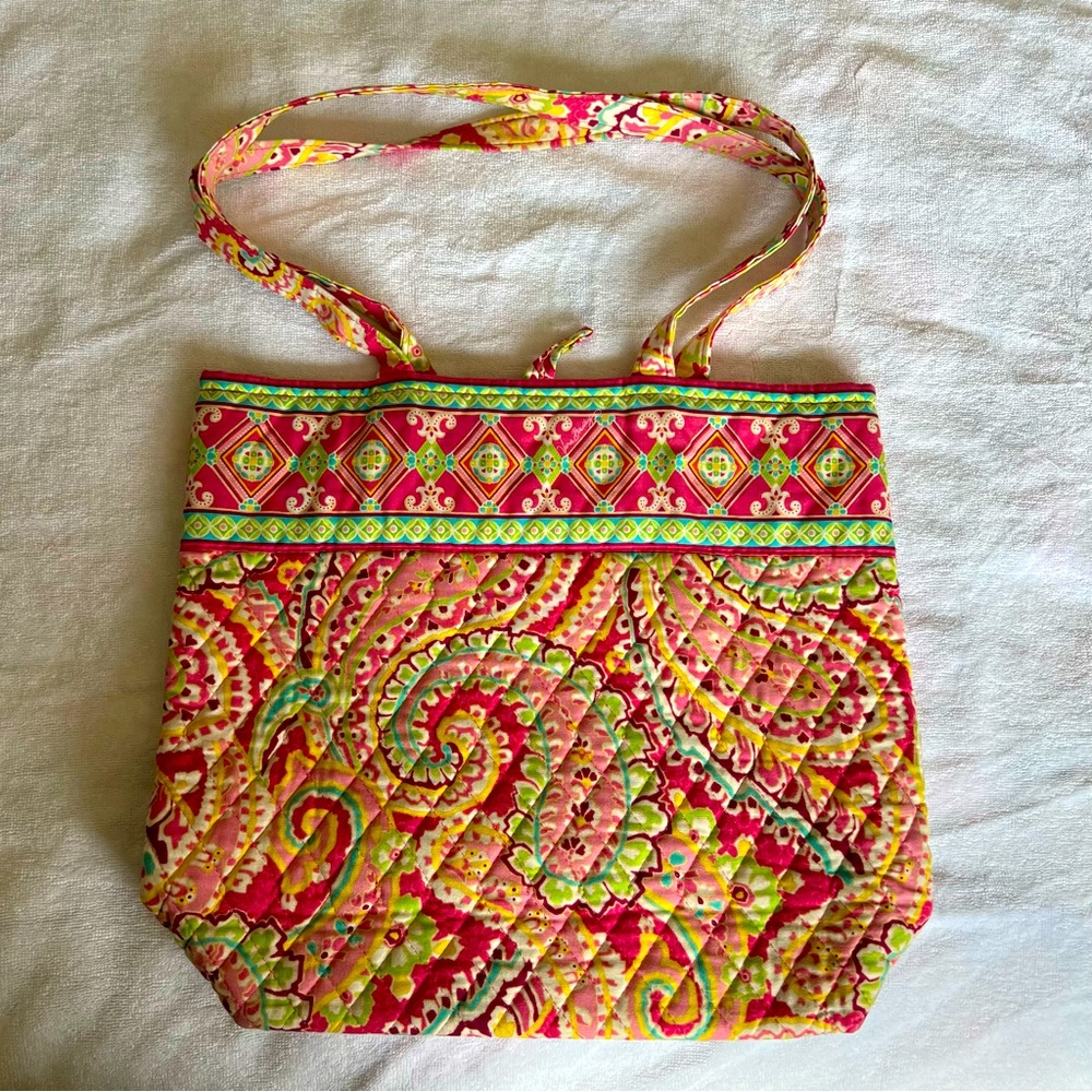 EUC Vera Bradley tote bag